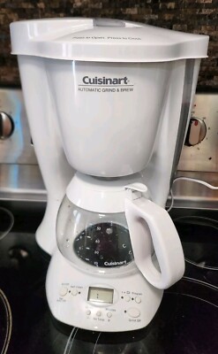 CUISINART Auto Grind Brew Coffee Bar Maker WHITE Self Clean DBG-300  PROGRAMMAB