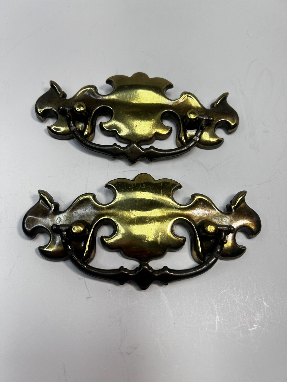 VTG Set of 2 Drop Bail Pull Drawer Handels Antique English Brass  CTC 2 1/2”