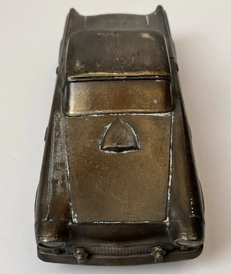 Coche de colección 1974 Banthrico Inc. Chicago 1955 T Bird Ford Thunderbird alcancía Foto 2 de 4