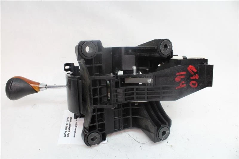 Used Automatic Transmission Shift Lever Assembly fits: 2010 Lexus RX350 Grade A - Image 4 of 4