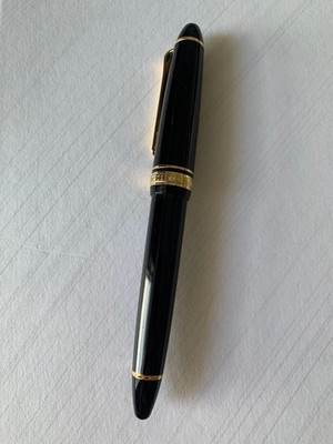 SAILOR 1911 Fountain Pen 14K Nib M Vintage Collectible Genuine