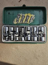 Vintage Craftsman V series swivel head sockets in Case, 12 Point SAE