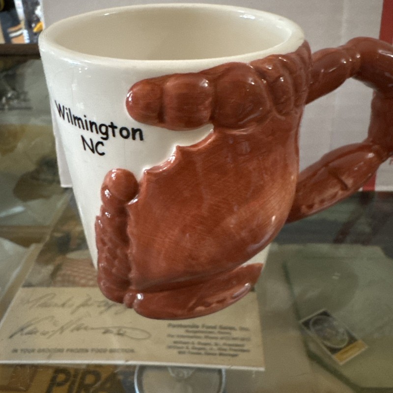 Vintage 2003  Wilmington NC Souvenir Coffee Mug Embossed Hard Crab READ 4 Inch