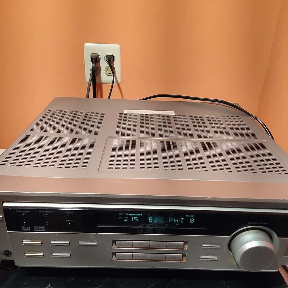 JVC Compulink RX-6022VL Audio/Video Control Receiver - Image 4 of 4