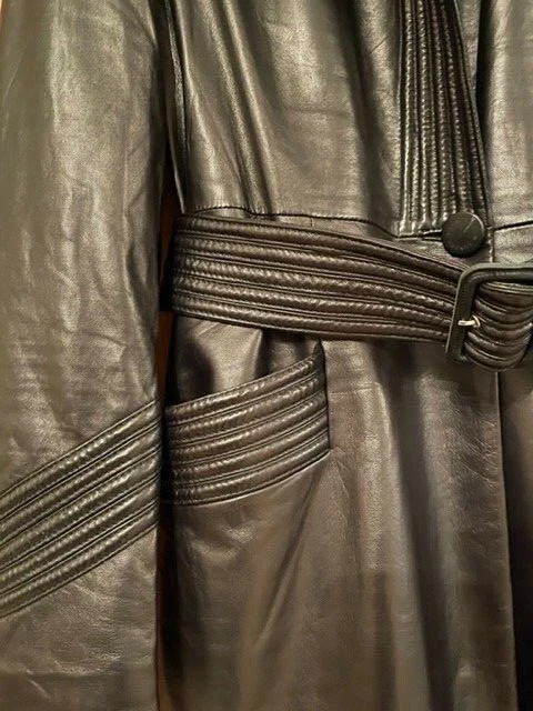 BNWT Exclusive Limited Edition AQUASCUTUM Black Leather Coat UK Size 10 - Image 4 of 4