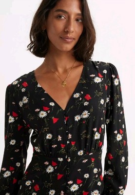 Levi's Breslin Kleid Größe S Schwarz Weiß Rot Blumen 1 × Getragen Wie Neu