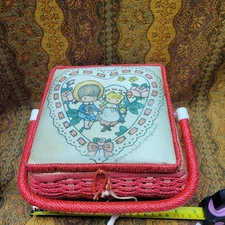 Vintage 1988 Joan Walsh Anglund Red Woven Cord Wooden Sewing Basket 8"x8"x4-1/2"