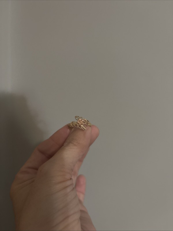 Black Hills Gold Ring Size 6.5