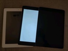 iPad Air 1st Gen Bundle  Wi-Fi  Cellular   Mixed Power Issues  For Parts/Repair