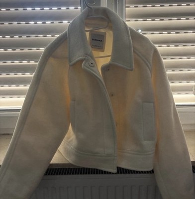 bershka jacke einmal nur getragen ist wie neu kann man gut kombinieren größe XS