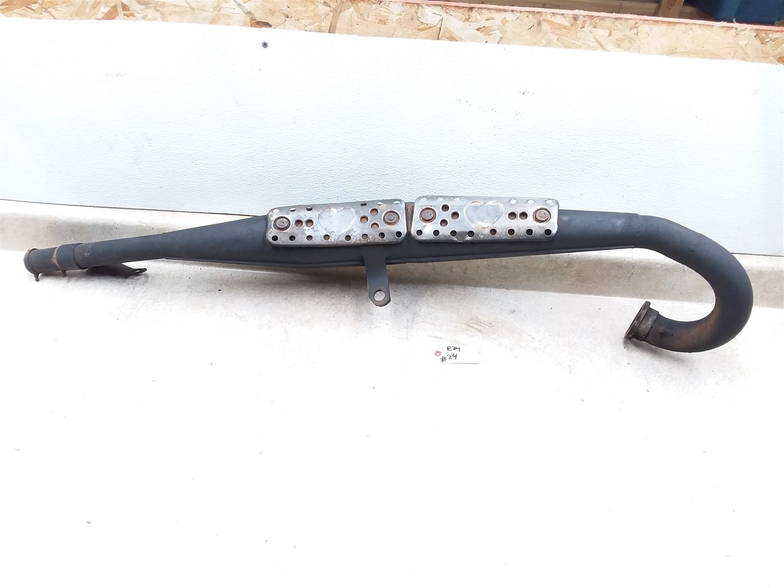 Yamaha DT1 RT1 RT2 DT2 RT3 DT3 HOOKER Exhaust Muffler 1960s 1970s ARP #24 E24