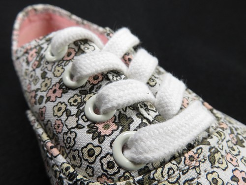 VANS Off the Wall Floral Canvas Low Top Sneaker Girls / Women's Sz 5.5 - Picture 20 of 24