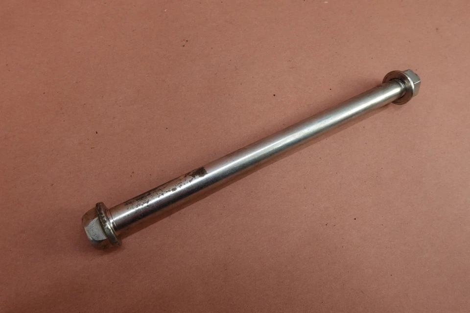 Brazo basculante trasero Kawasaki Versys-X 300 KLE300 2017-2022 perno de pivote de suspensión Foto 3 de 4