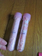 Caboodles Bath Fizzers Heart Confetti Pink White Tubes