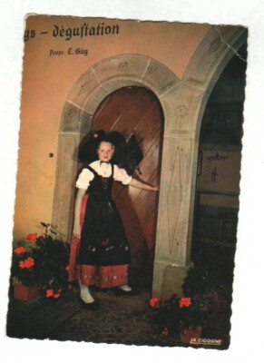 MITTELBERGHEIM (67) ALSATIAN Costumed in the CAVE TASTING ''E. GILG'' in 1972