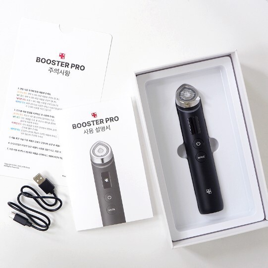 eimyっω)　medicube BOOSTER PRO ブラック Booster Pro | Medicube US