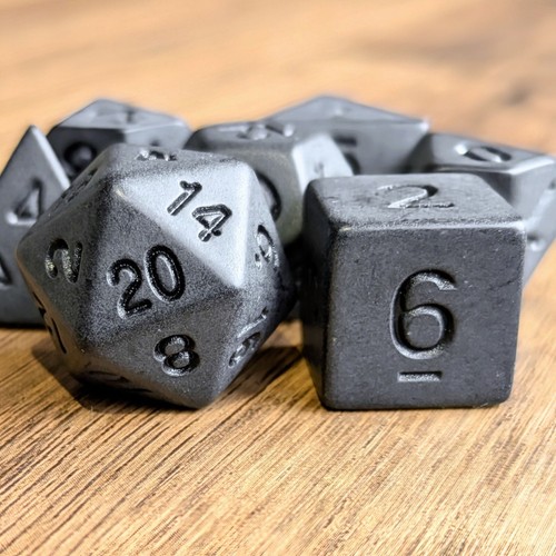 DND Dice Set Charcoal Black Polyhedral Plastic Die 7pcs TTRPG Dungeons Dragons - Picture 5 of 8