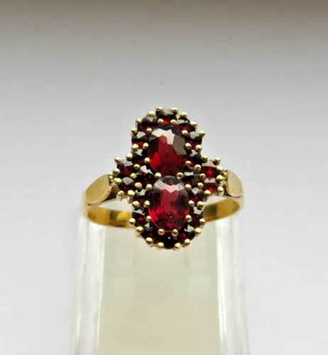 Vintage 925 Silver Ring Size 57 Gold Plated with 22 x Bohemian Garnet Garnets