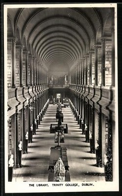 Ansichtskarte Dublin, Trinity College, The Library 