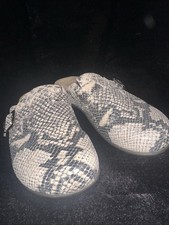 Vionic Calgary Snake Print Casual Slip On Mules Women  sClogs Size 8 NWT