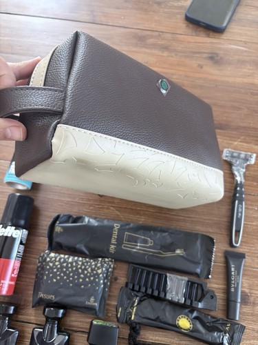 Bvlgari Emirates First Class Men’s Amenity Kit New - Picture 6 of 10