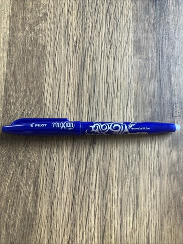 Pilot Frixion Rollerball Erasable Pen,0.7mm Nib,CAPPED,BLUE( 14 PENS+D/WALLET ) - Picture 4 of 16