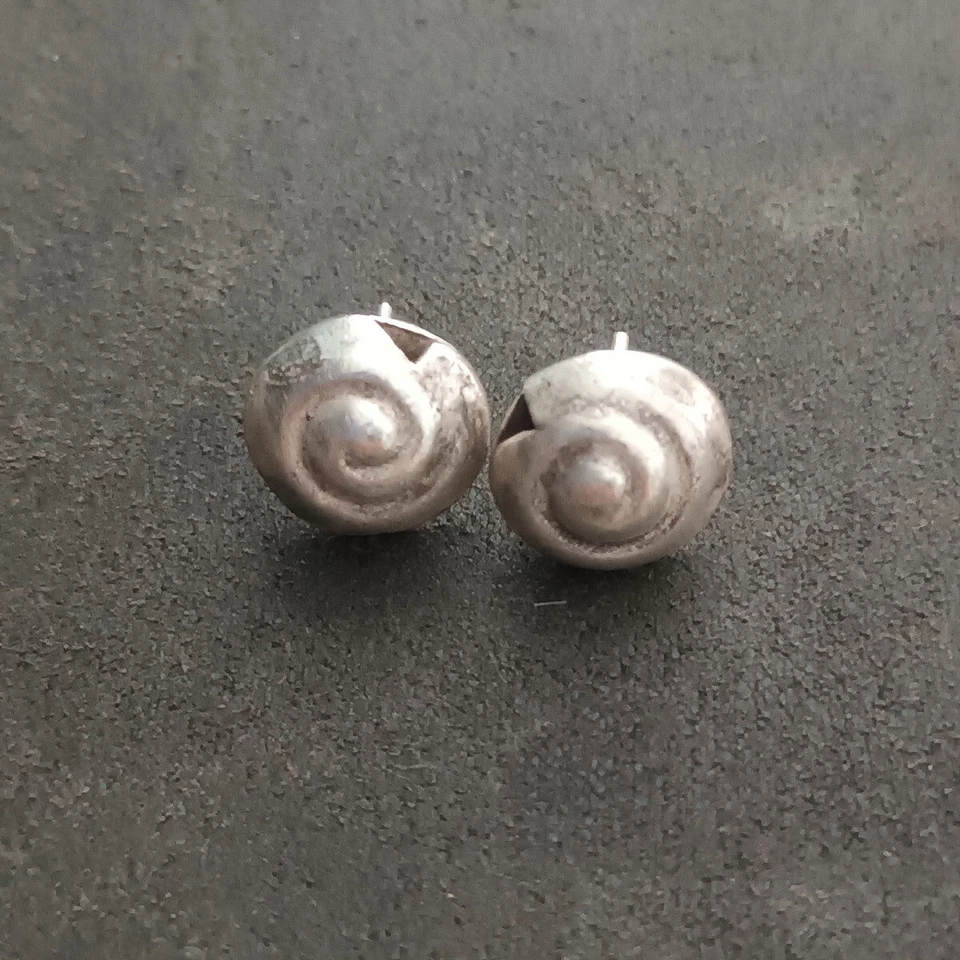 FINE SILVER EARRINGS VINTAGE CRAFT DANGLE ARTISAN 3g STUD SPIRAL ROUND #E062 - Image 2 of 4