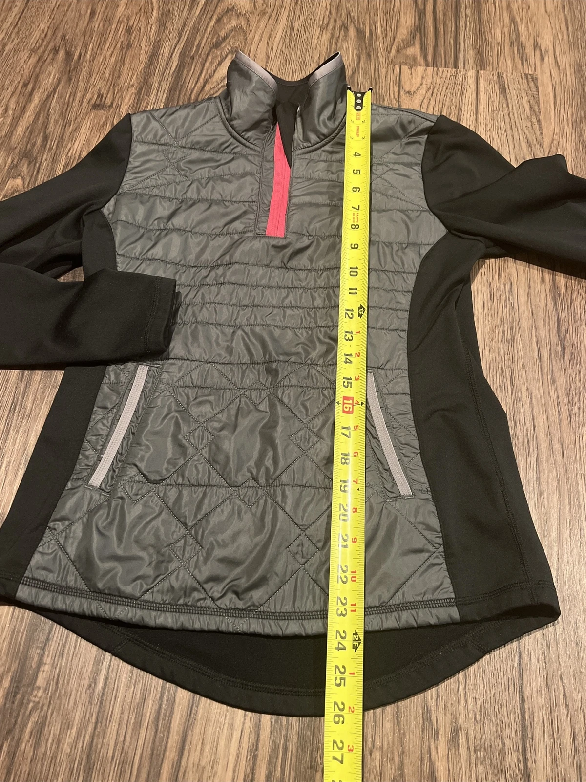lole 1/4 zip track stretch thumb holes back zip pocket jacket
