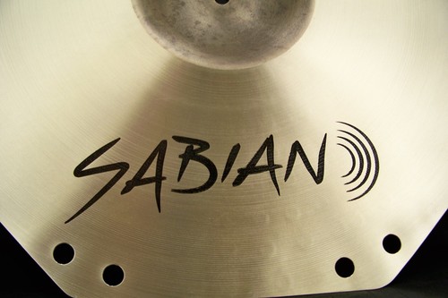 Platillo Sabian Prototype AAX 18" ROCKTAGON con orificios/nueva garantía/1468 gramos - Imagen 5 de 8