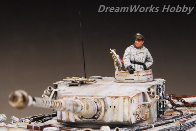 1/35 Wittmann’s Last Tiger Befehlspanze… Award Winner Built 1/35 Legendary Wittmann`S Snow Tiger S04