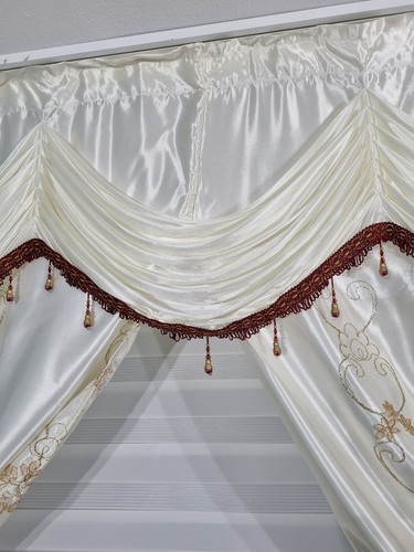 Verdunkelungsvorhang Barock Gardine Blickdicht mit Querbehang Set Perde C.Weiß - Bild 5 von 9