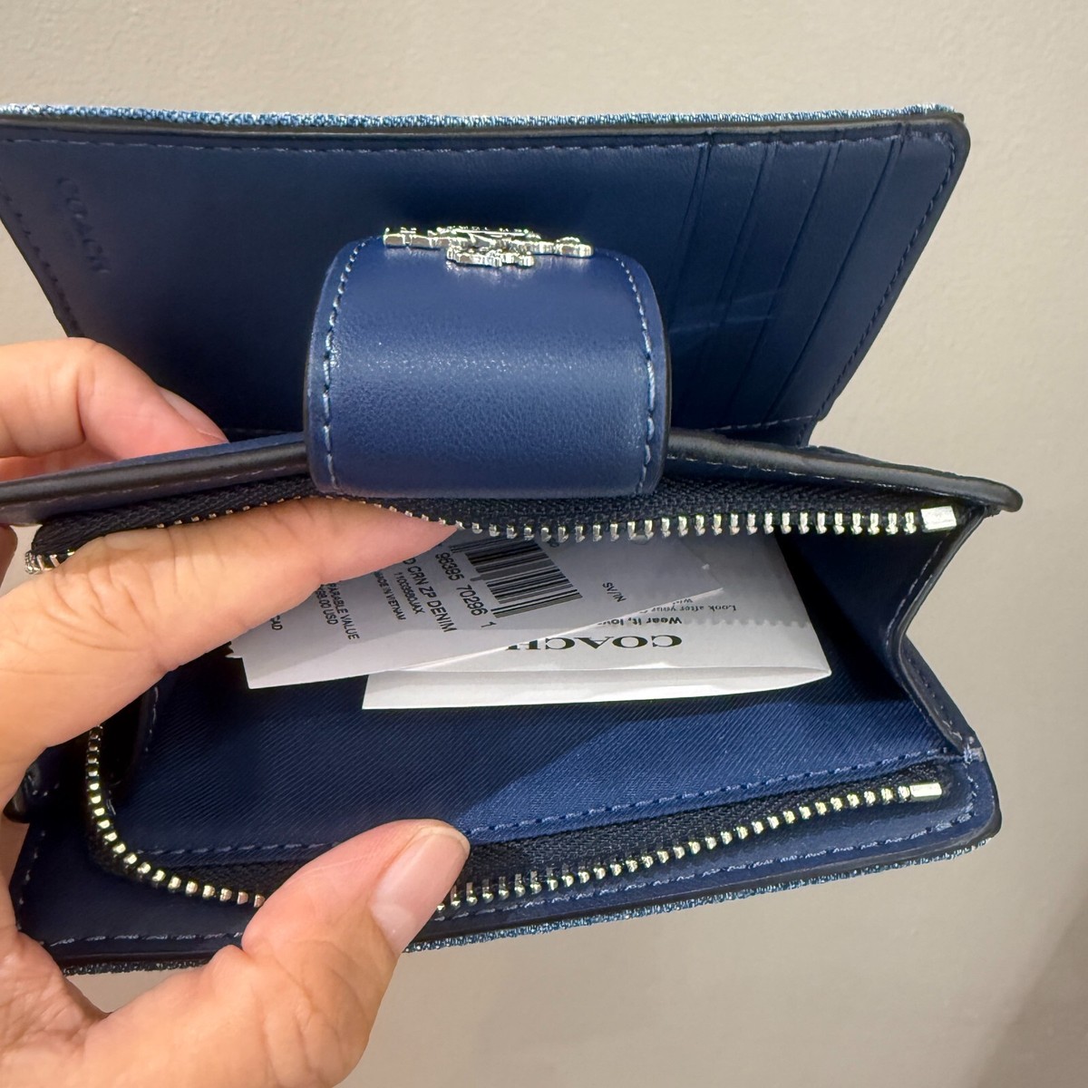 折りたたみ財布 Coach Medium Corner Zip Wallet CAO96 DENIM Coach Medium Corner Zip Wallet CAO96, denim/Silver/Indigo | eBay