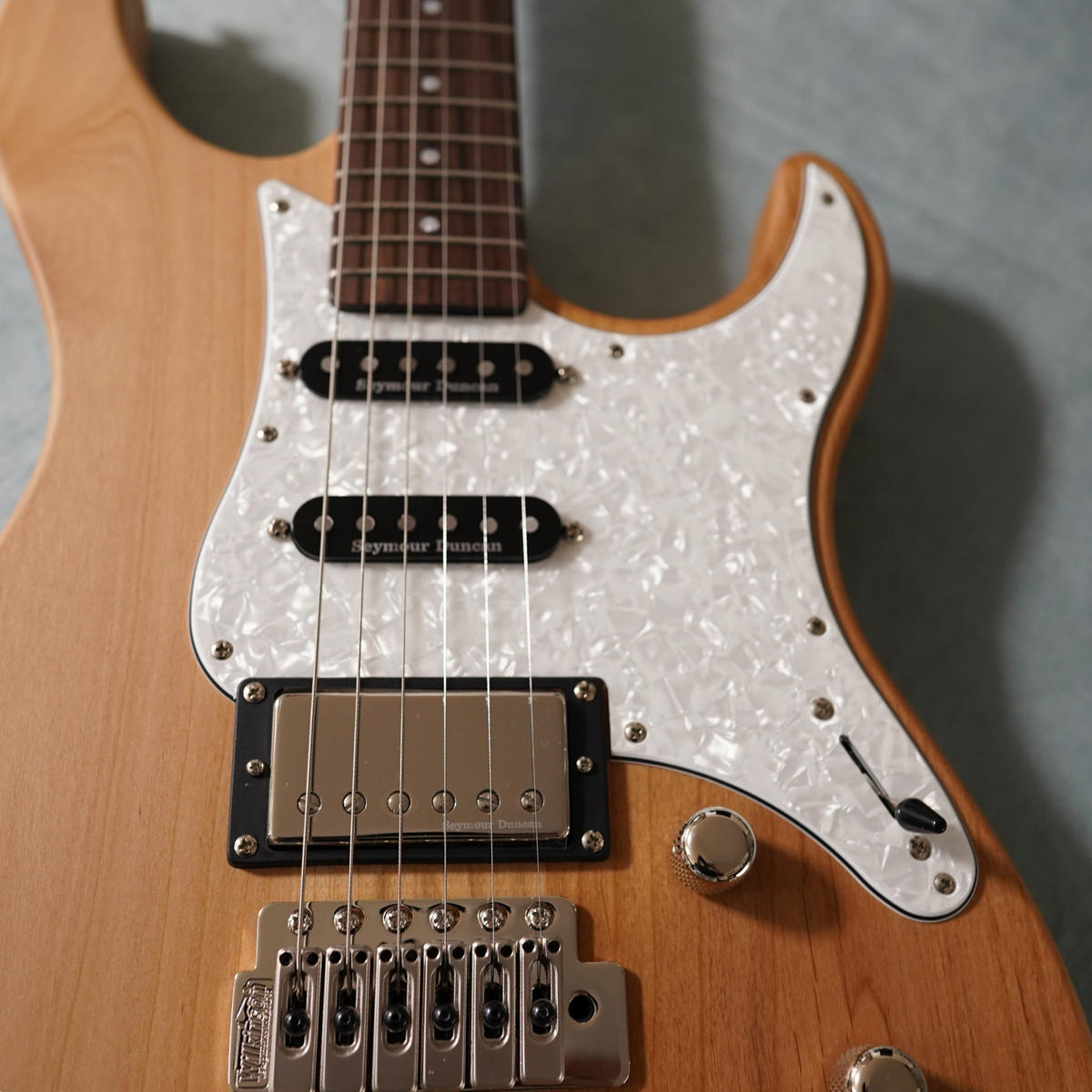 YAMAHA PACIFICA612VⅡX YNS Amazon.com: Yamaha Pacifica PAC612VIIX Electric Guitar; Yellow