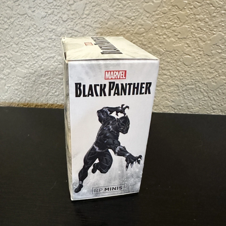 Marvel: Светящаяся Черная Пантера (Мини) от Marvel [совершенно новая] В коробке Ночной Свет - Изображение 2 из 4