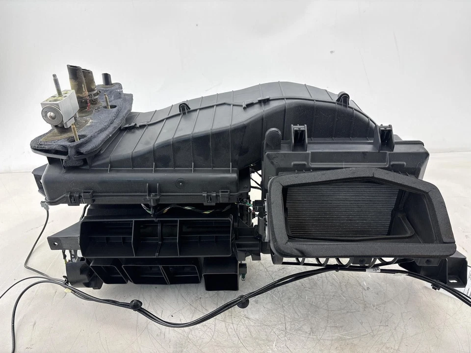 GMC Terrain 2010-2017 HVAC climatizador calentador soplador motor carcasa caja OEM Foto 2 de 4