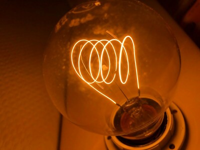 OSRAM ECHTE KOHLEFADEN LAMPE 60W klar E27 16cd Echte Rarität ! MADE IN GERMANY