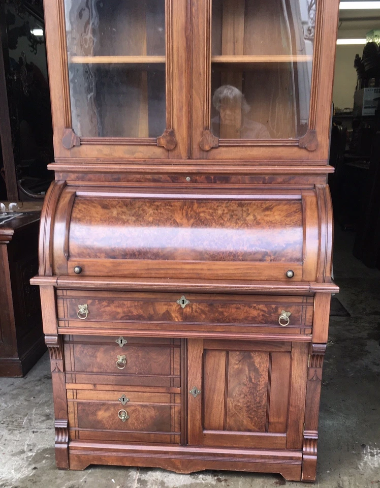 ESCRITORIO SECRETARIA CILINDRO NOGAL VICTORIANO Foto 2 de 4