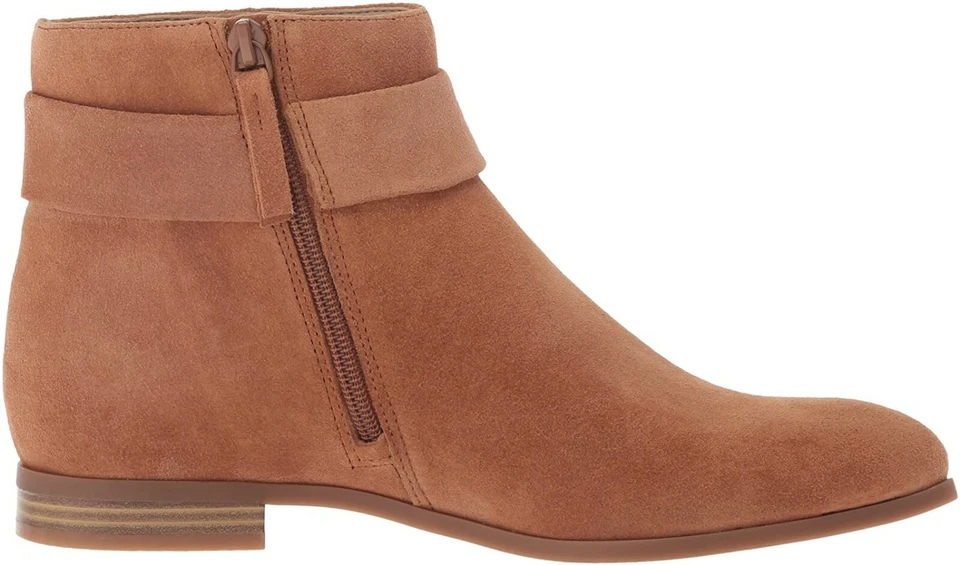 Bota de gamuza objetiva Nine West para mujer. 6,5 US Foto 2 de 4