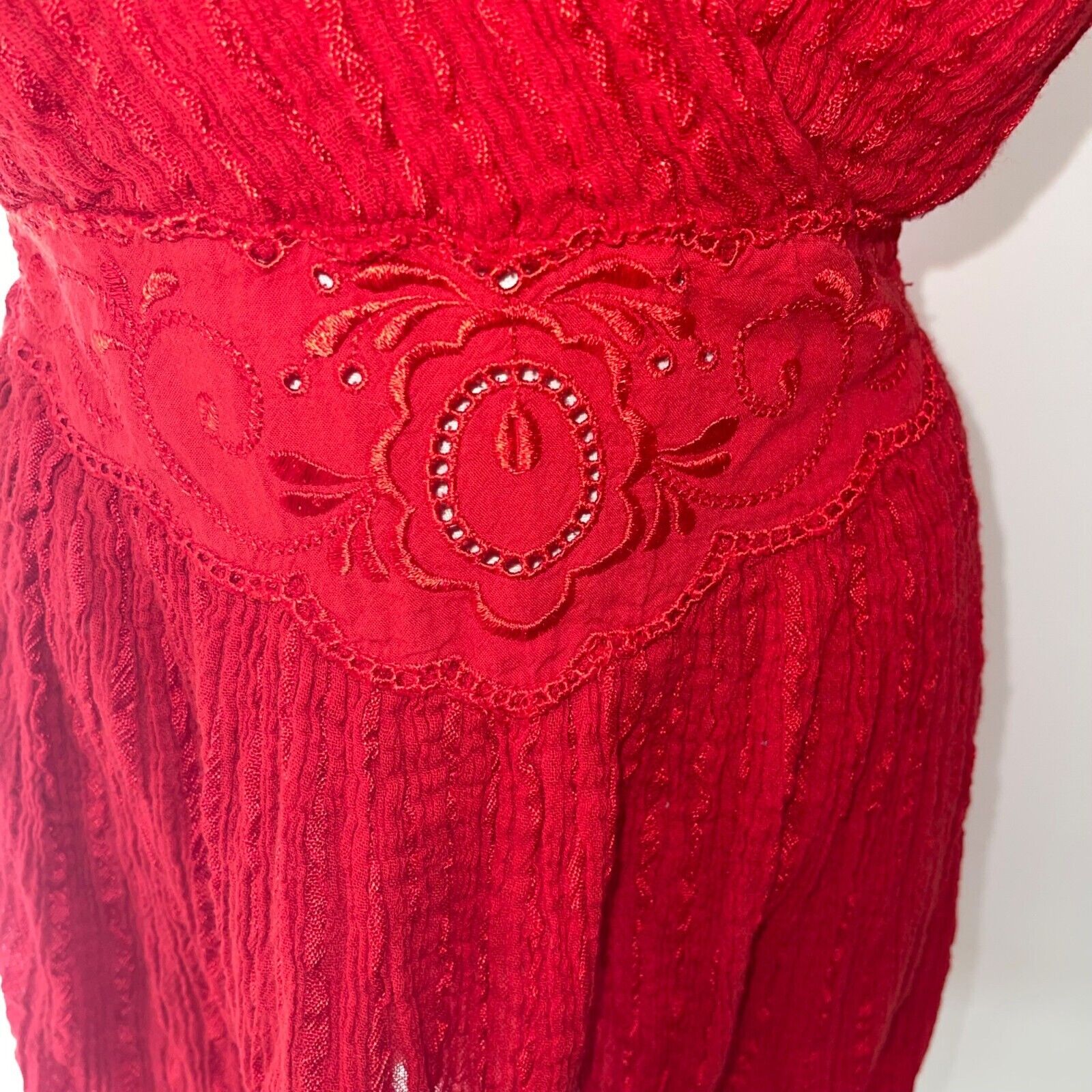 Vintage Dress Womens Size Medium Red Deep V Neck … - image 7