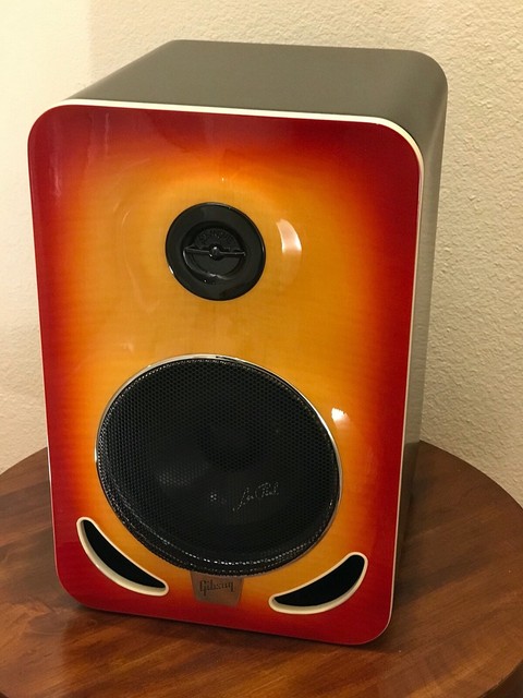 gibson les paul monitors