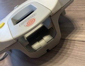 SEGA Dreamcast Console HKT-3000 VMU Controller Shenmue Tested Japan