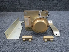 0105-R9 S-Tec Autopilot Roll Servo Assembly with Brackets