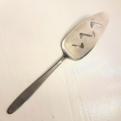 Easterling Embassy Classic Pierced Pie Server Rhineland Stainless Slot Spatula