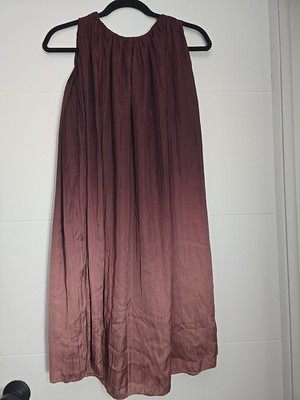 Zara Basic Ombre Plissé Trapeze Dress Sleeveless Burgundy Pink Mini Small READ