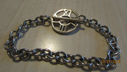 Roman Numeral Clock Face Toggle Link Bracelet + - image 3