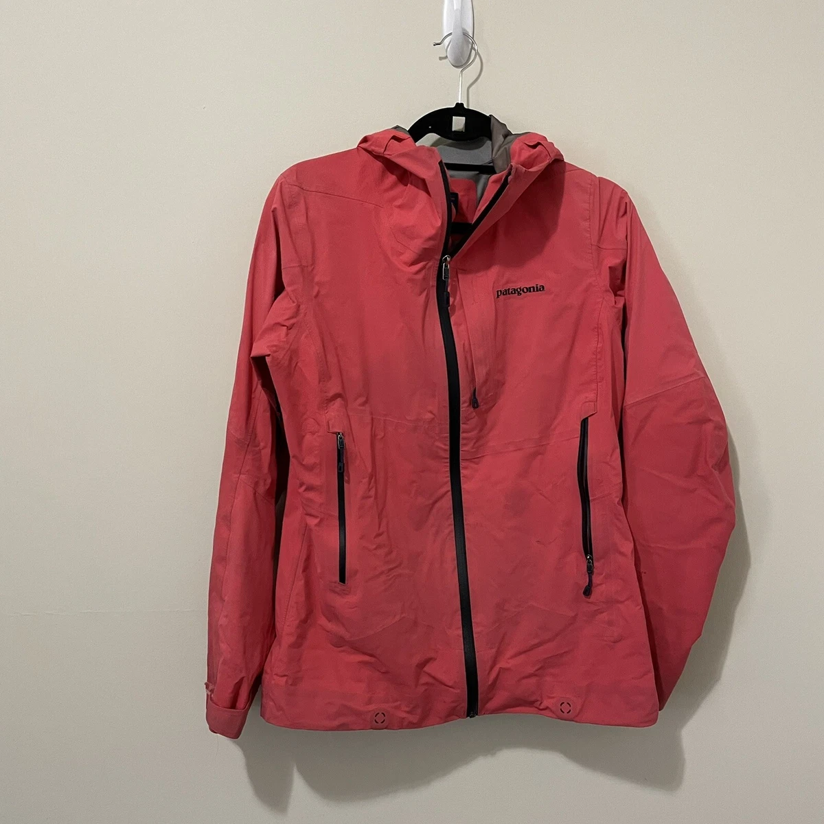 Patagonia Rosehip Pink Refugitive Gore Tex Ski Jacket Size Medium