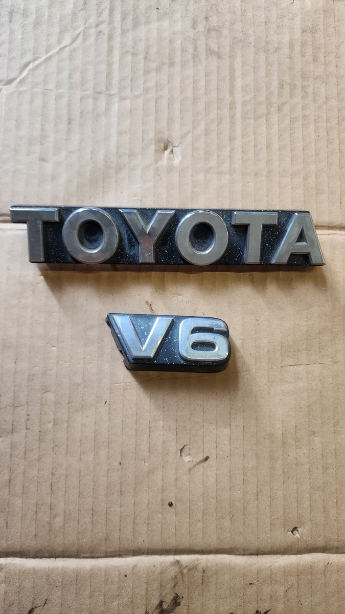 『ロコ』グラントカスタム ロールパン89-95 toyota pick 84-88 TOYOTA Front Grille EMBLEM/LOGO -1984-1988 HILUX