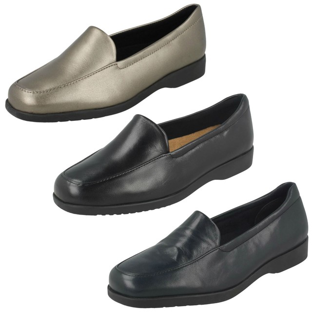 clarks ladies loafers sale