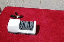 Chef's choice Model 112 Diamond Ultrahone Sharpener, 2 stage. White.