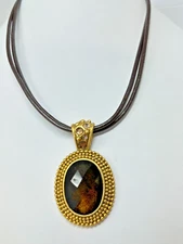 Signed KC Goldtone 2-Strand Faux Leather Green Glitter Oval Pendant Necklace